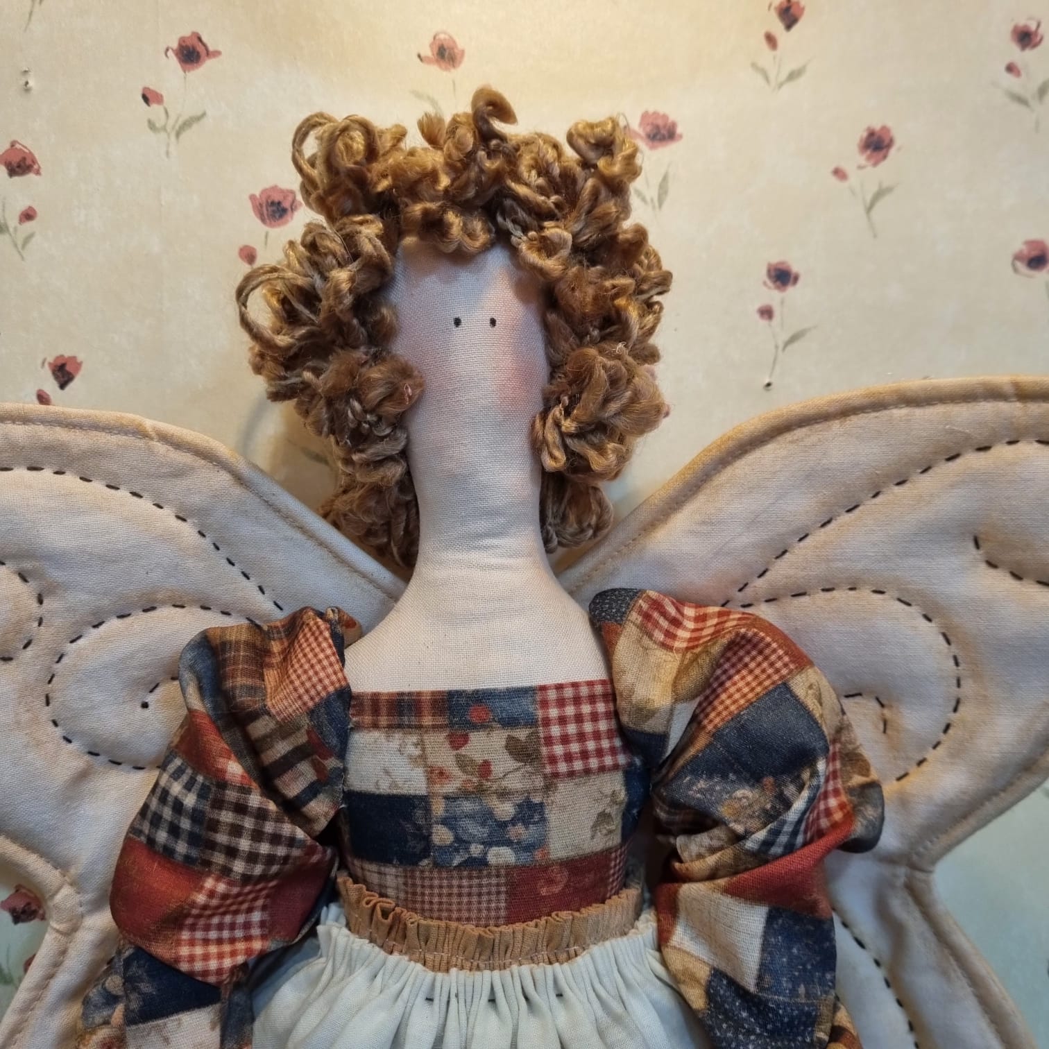 03/05 – Boneca Valentina (Lilian Rossato) - Imagem 3