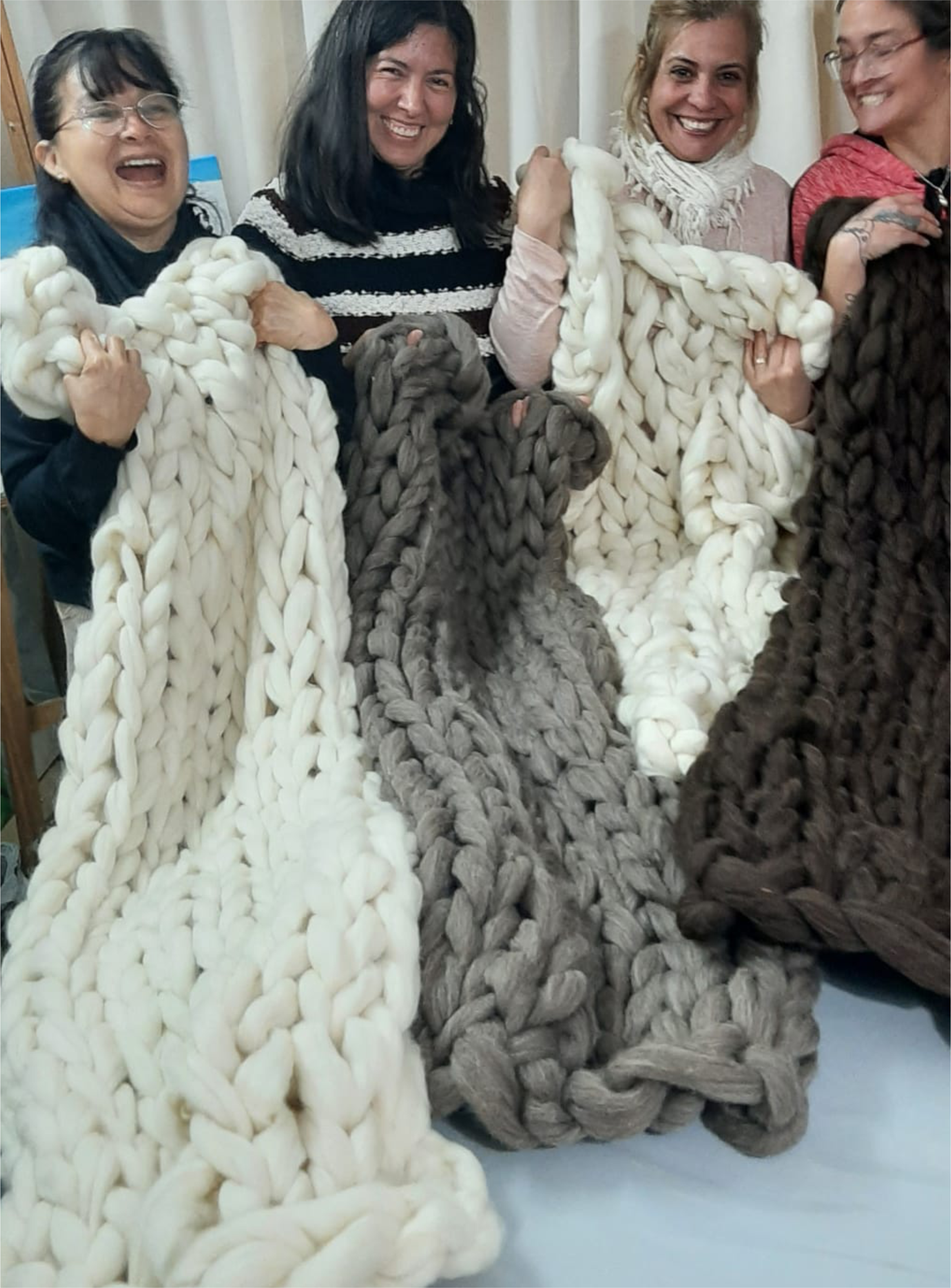 03/05 - Maxi Manta Sofá (Marisol Romero) - Imagem 2