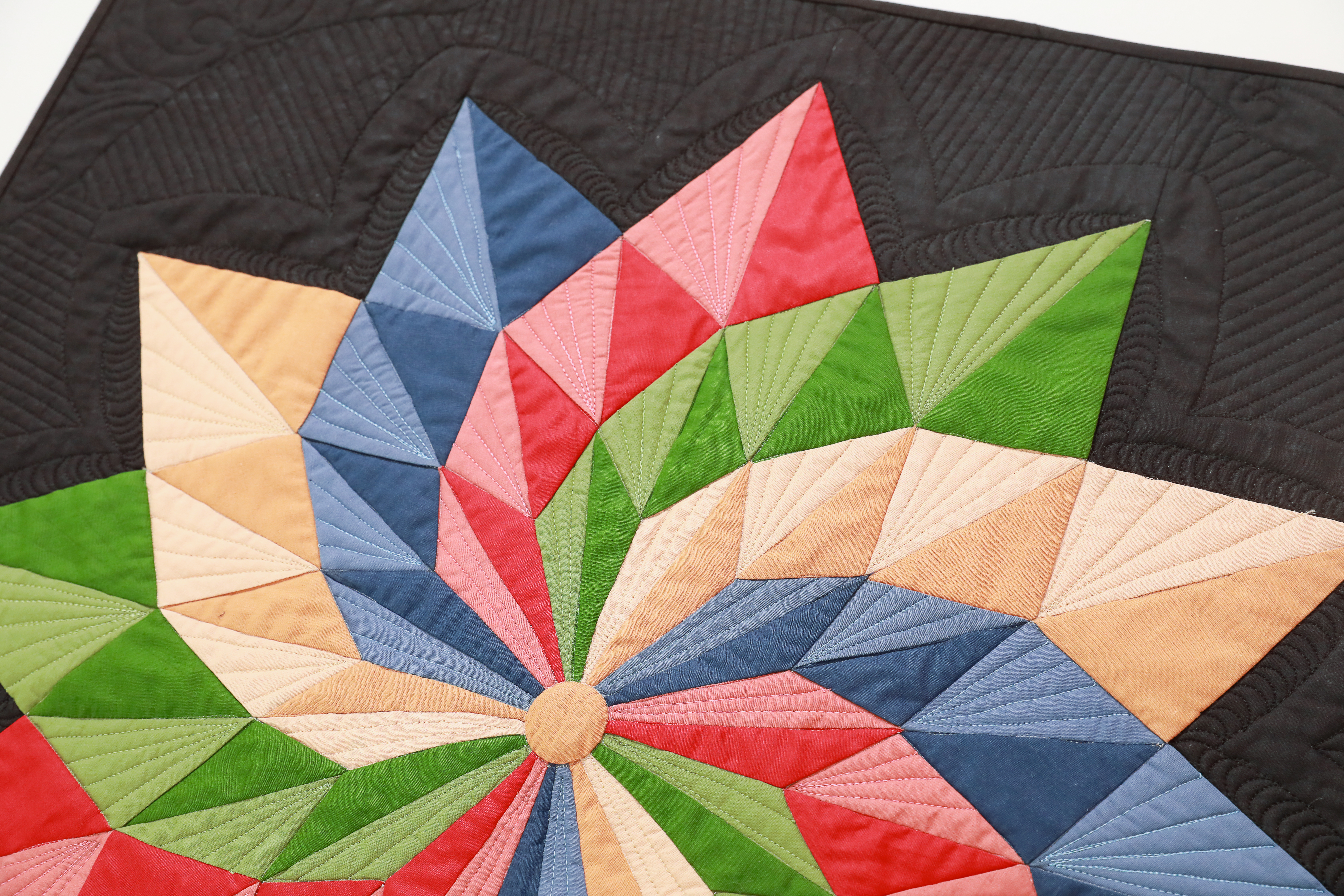 25/04 – DÁLIA (ELIS MARINA SEHNEM ENGELS) - Imagem 2