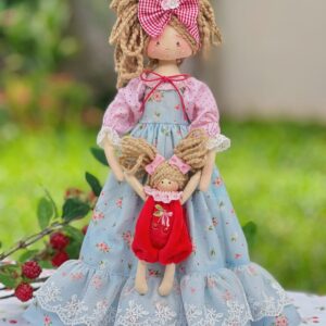 BONECA CECÍLIA & FILHINHA (DAY E CAROL CARLSON)